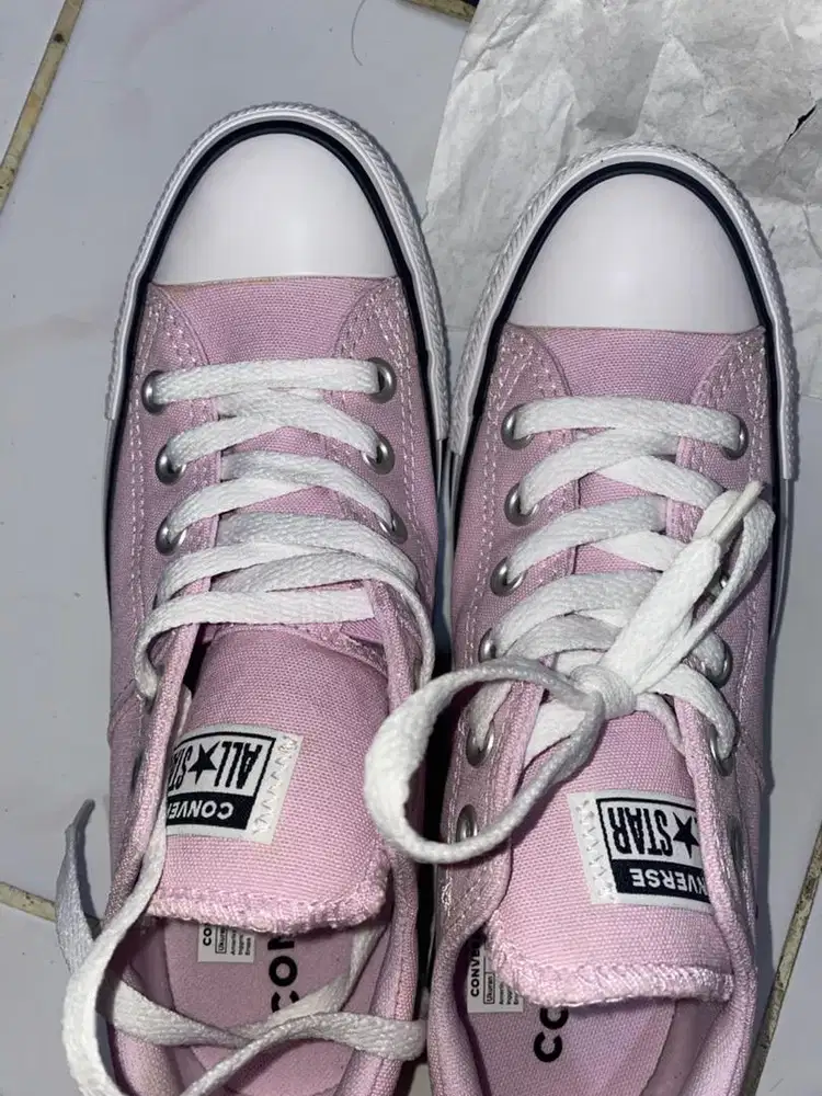 sepatu convers original