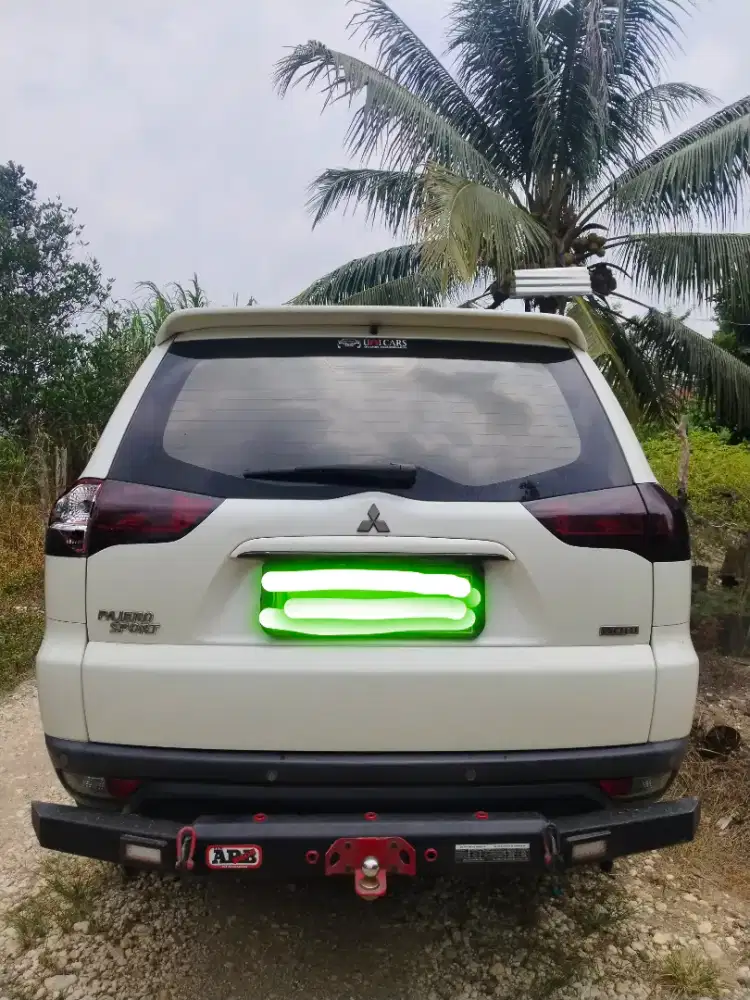 Stoplamp & Reflektor Pajero 2014 Ori Copotan