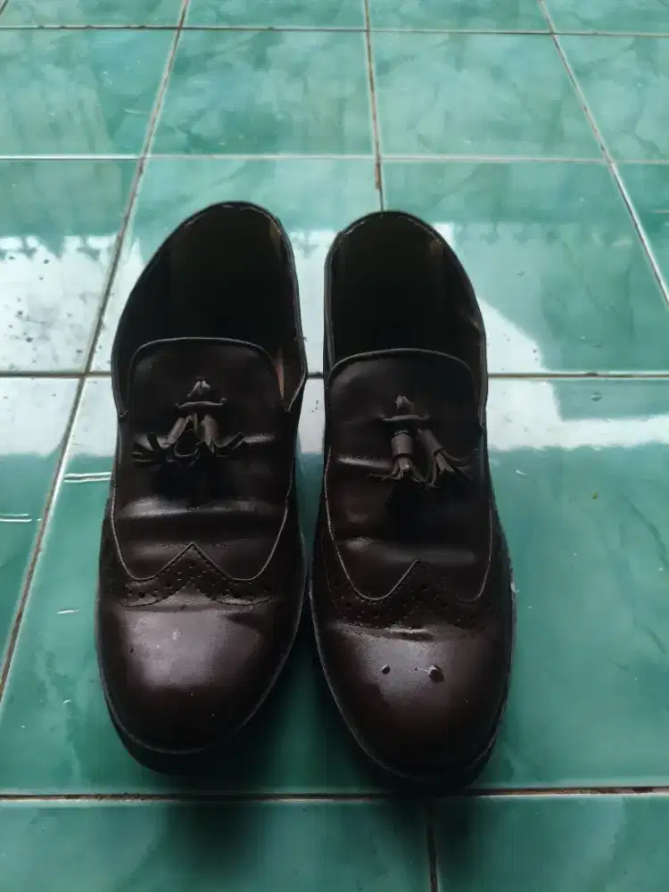 Sepatu kulit pantofel kekinian pria size 44