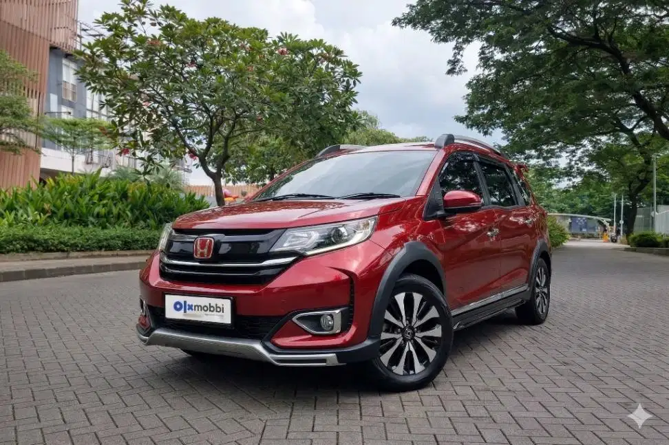 DP 5% Honda BR-V 1.5 Prestige Bensin-AT Merah CKMWB