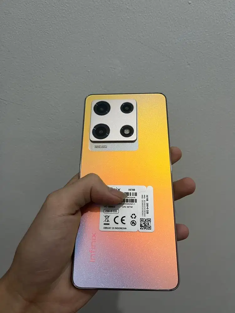 Infnix note 30 Pro 8/256