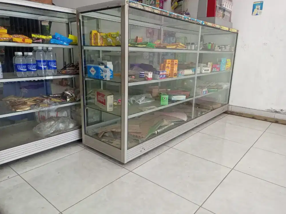 Etalase panjang 2 Meter