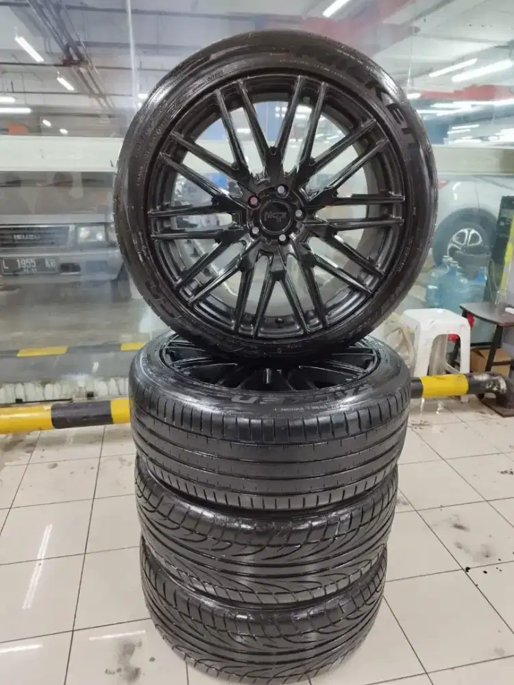 Velg Niche Staccato Ring 20 , Ban Falken 245/45/R20