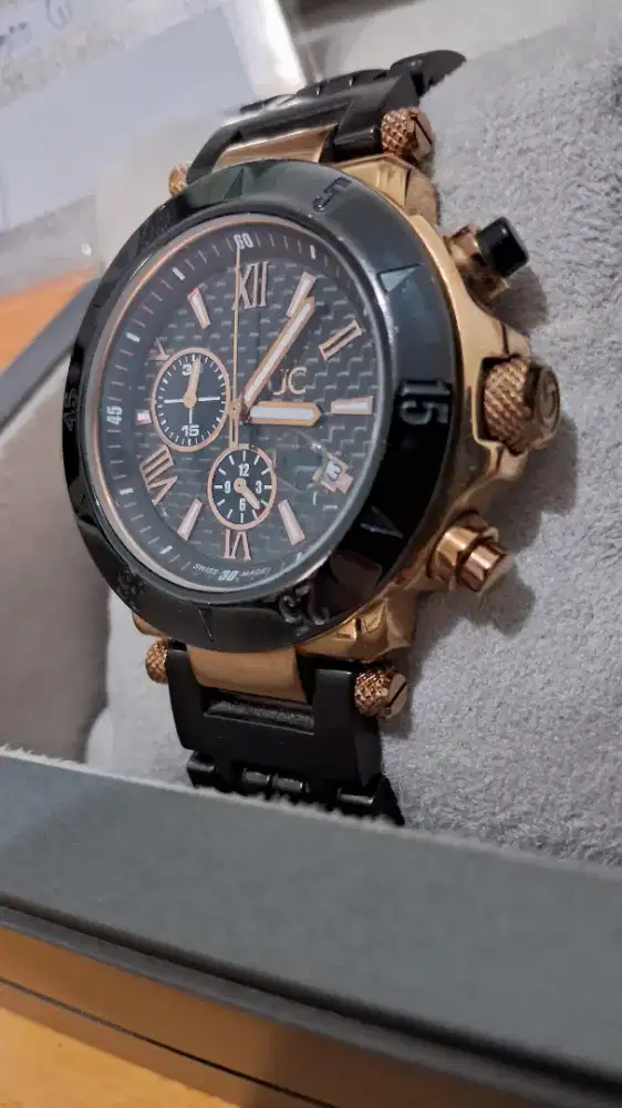 Jam tangan Guess klasik GC 47000G rare