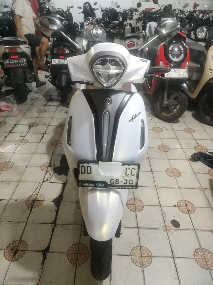 Yamaha Grand Filano 125cc 2025 Putih Keyless