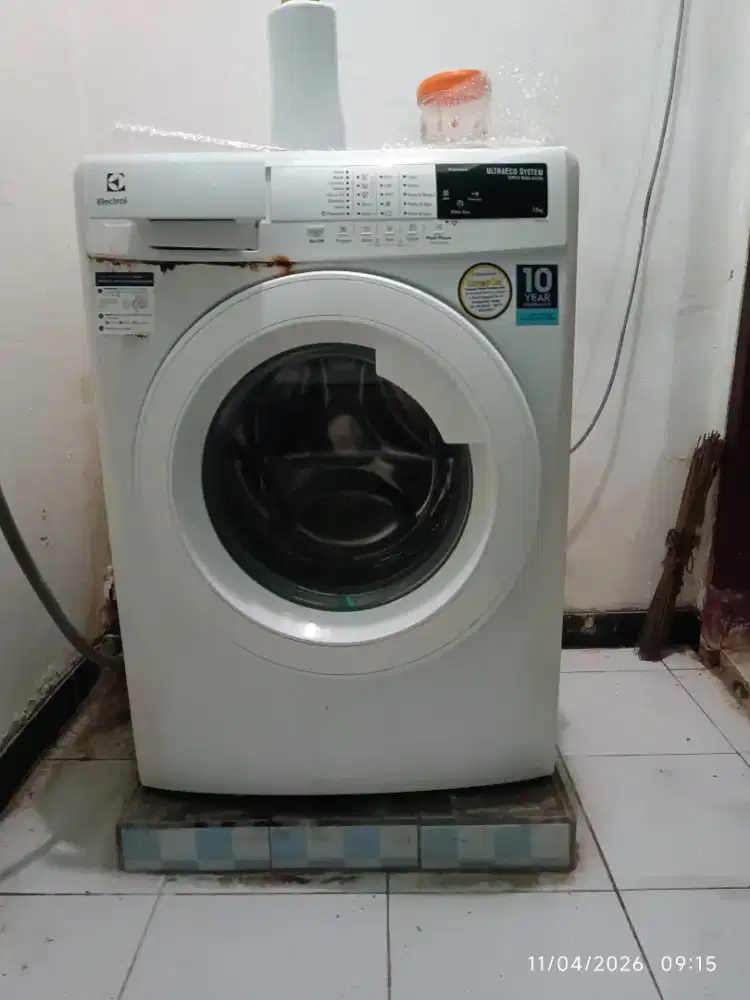 Mesin cuci Electrolux