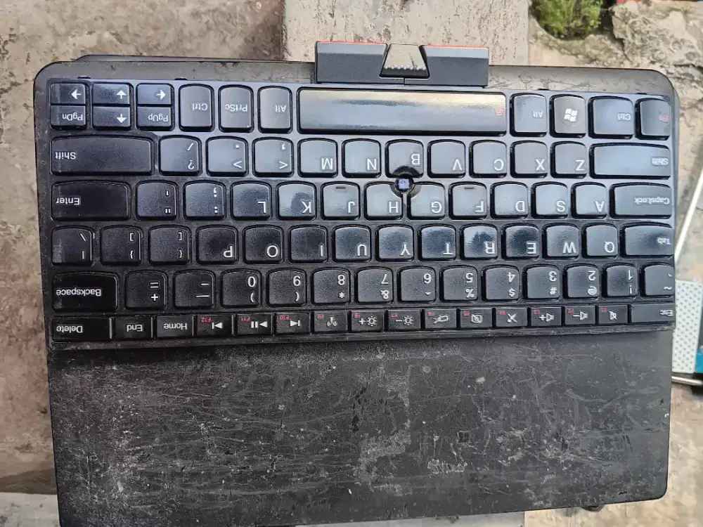 Keyboard lenovo E130