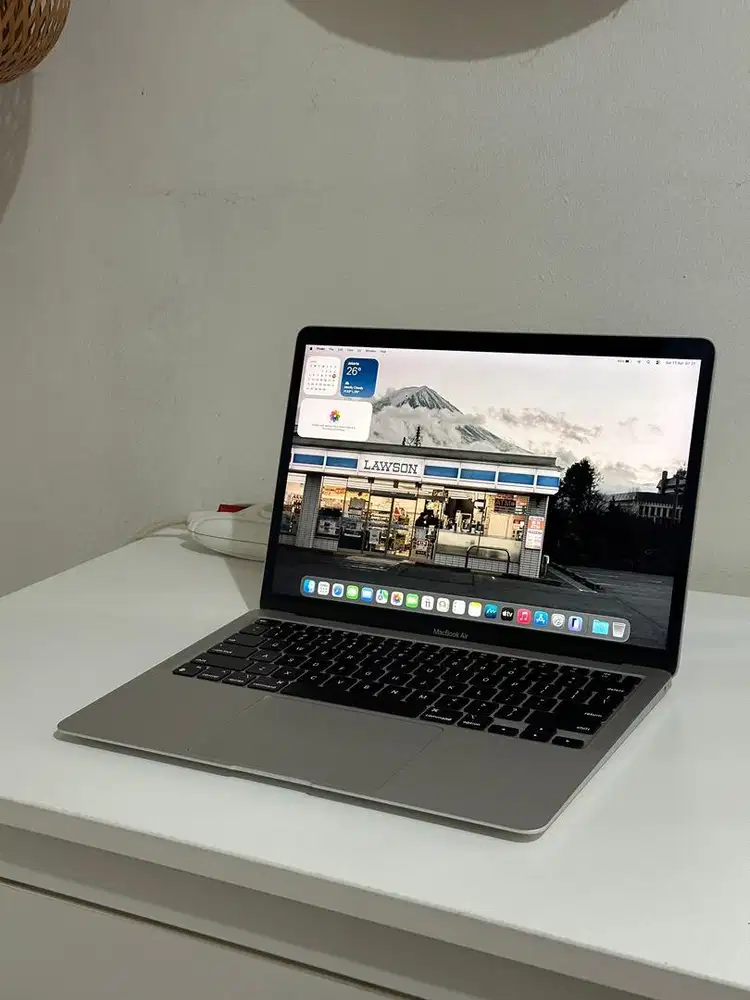 MacBook Air 2020 M1 8/256
