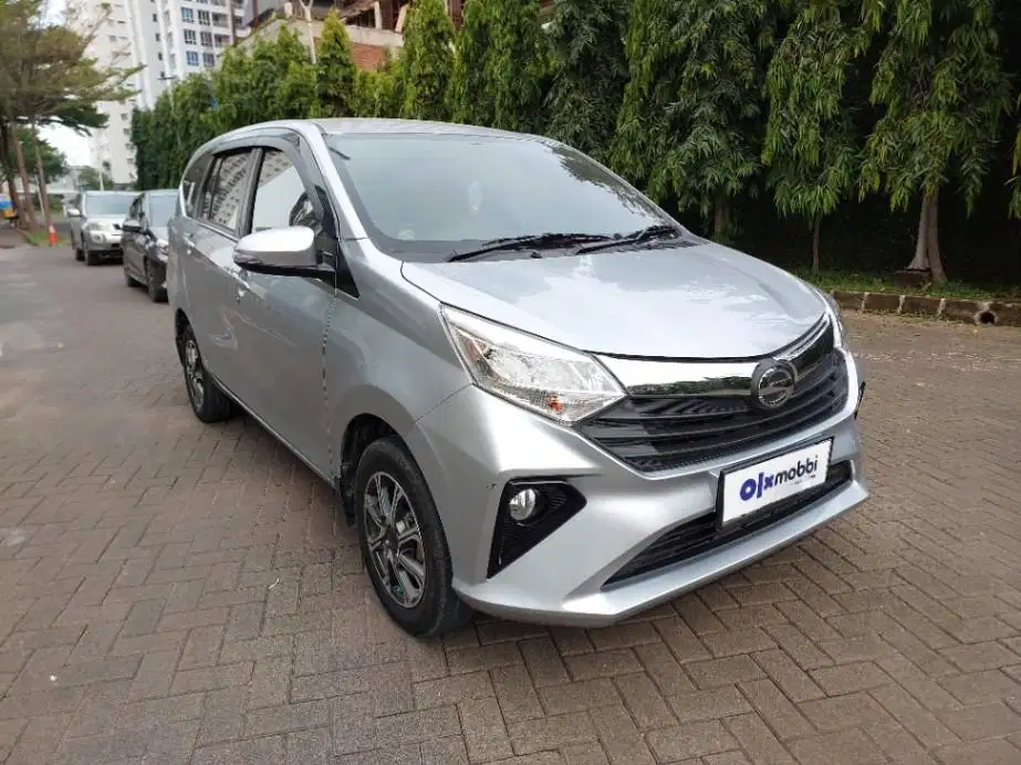 DP 5% Daihatsu Sigra 1.2 R Deluxe Bensin-AT Silver CAKAD