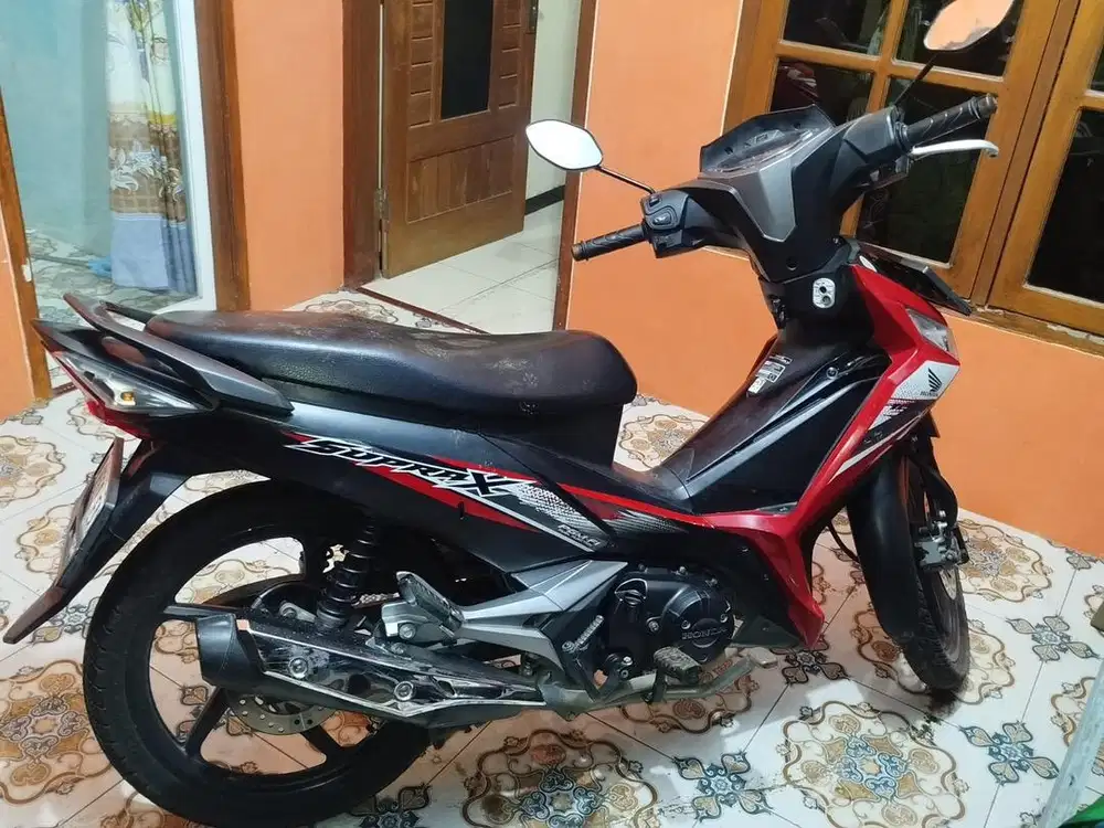 Motor Supra Bekas seperti baru