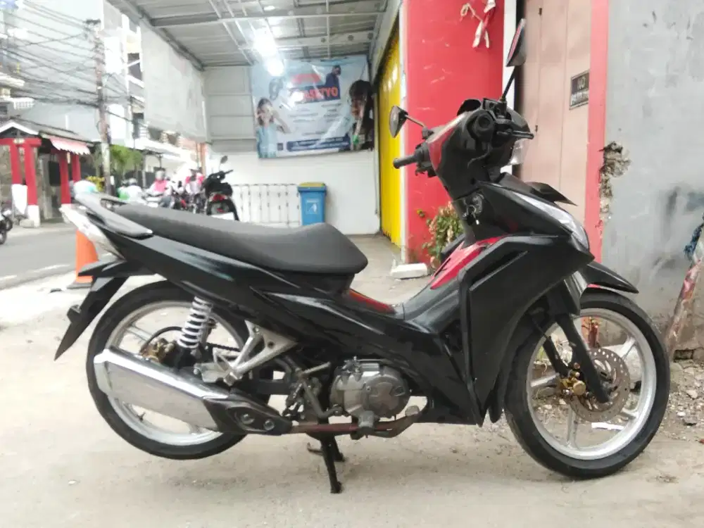 Honda Blade racing msn hls mls skli