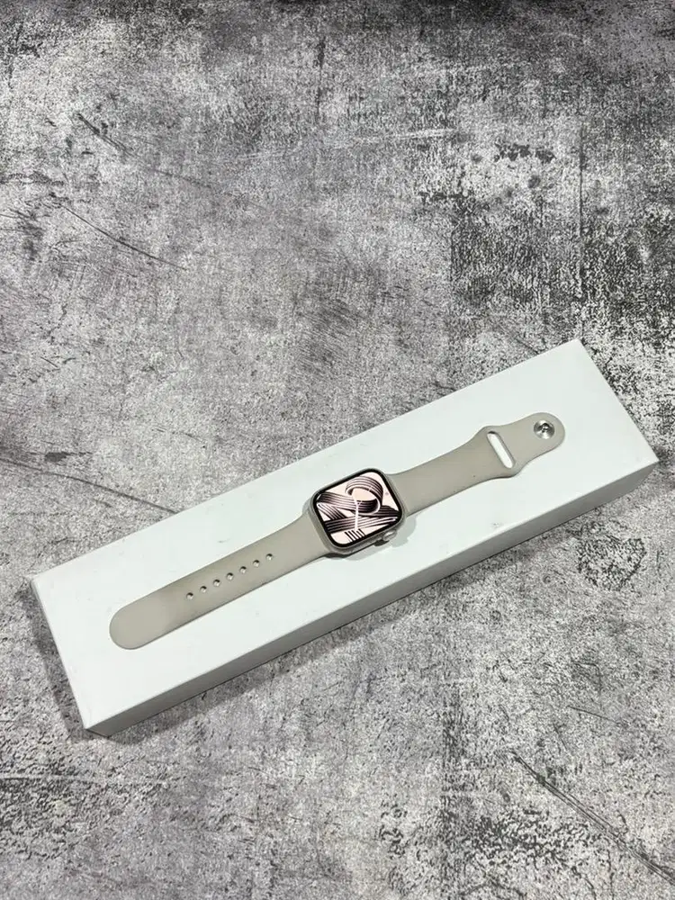 Apple Watch Series 8 41mm Starlight Ex Inter