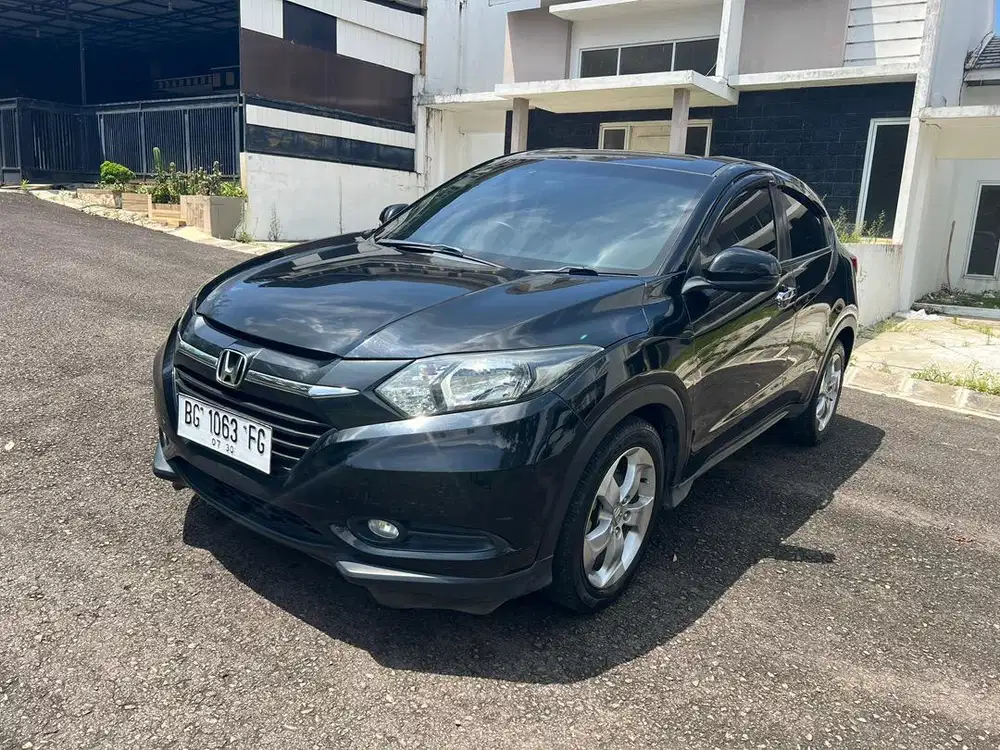 Hrv 2015 E CVT pribadi