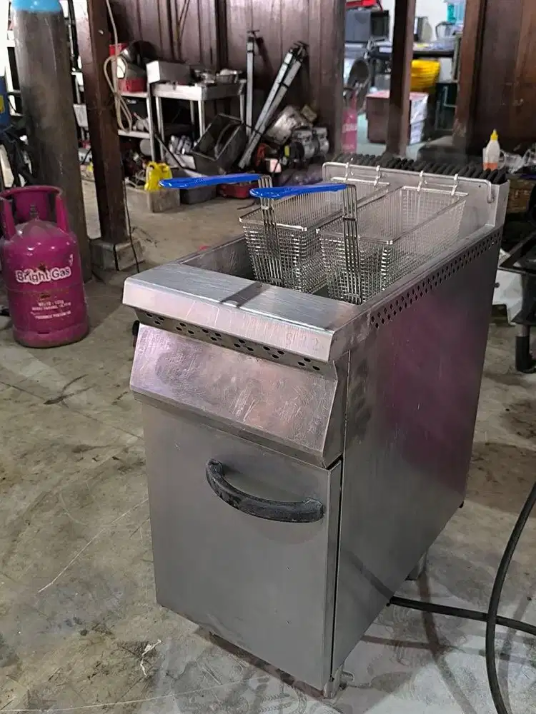 Deep Fryer merk Getra kondisi bagus 20L