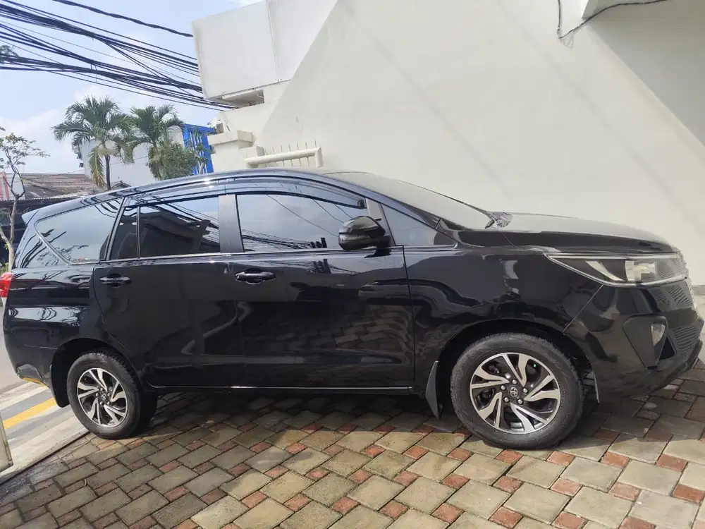 Toyota Kijang Innova 2023 Diesel