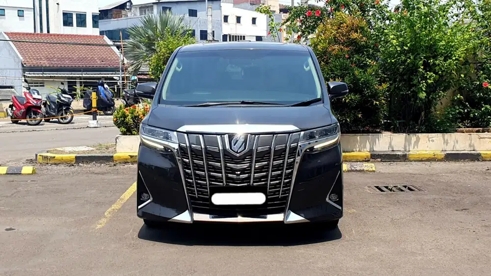 Toyota alphard g atpm 2018 graphite metallic abu