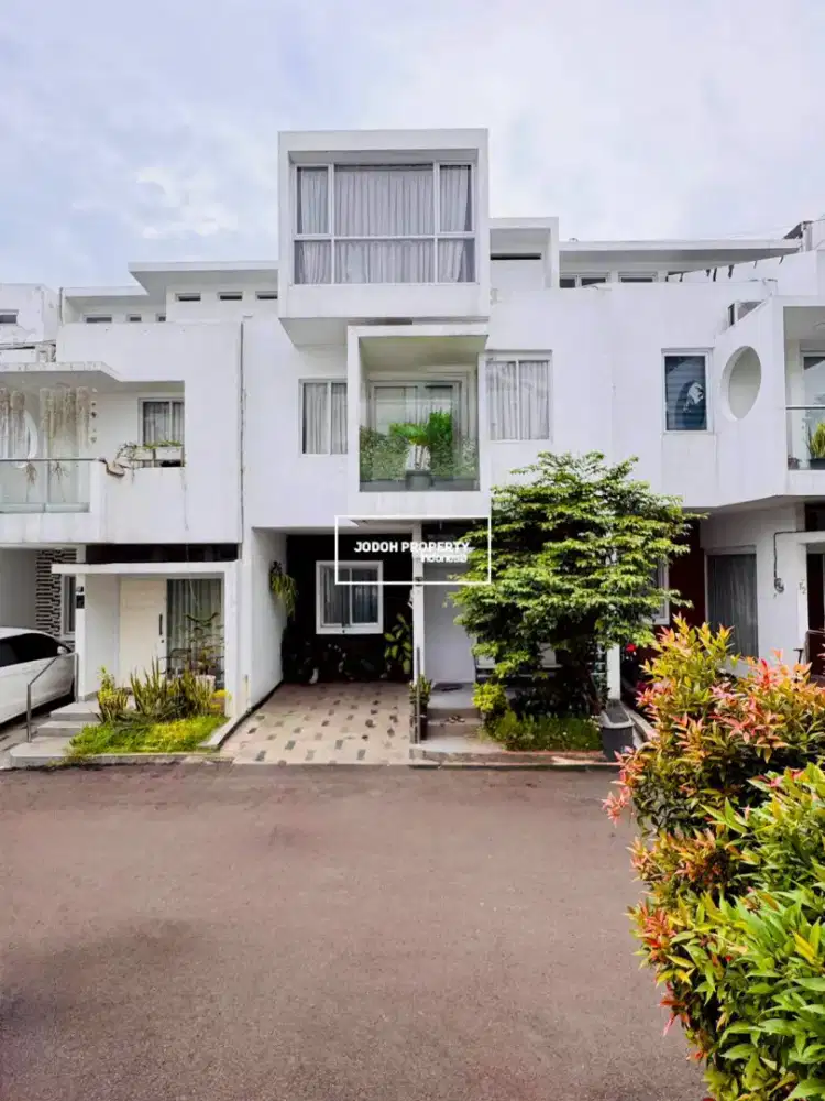 JUAL RUMAH DALAM TOWNHOUSE DI CIPUTAT DEKAT STASIUN KRL & BINTARO