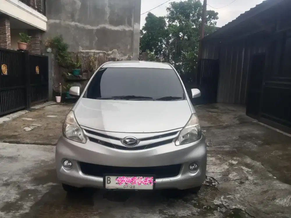 Daihatsu Xenia 2013 Bensin