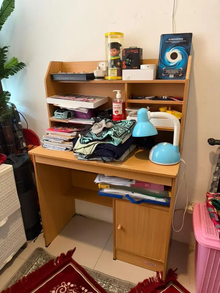 Meja belajar harga dua 600