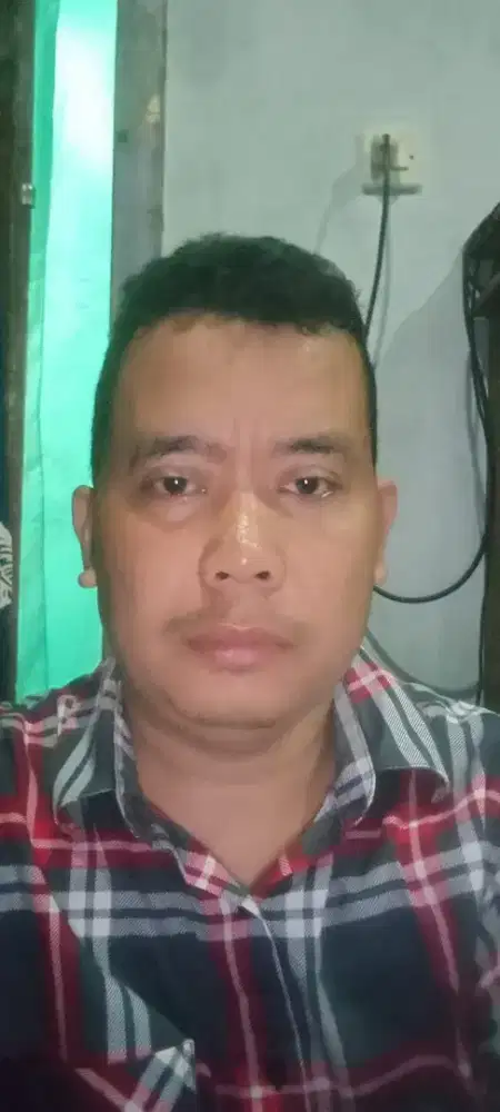 Cari pekerjaan apa saja yang penting halal