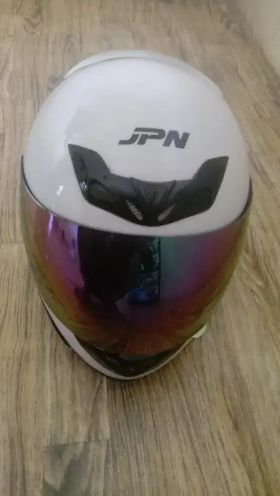 Daripada ga ke pake,jadiin fulus.