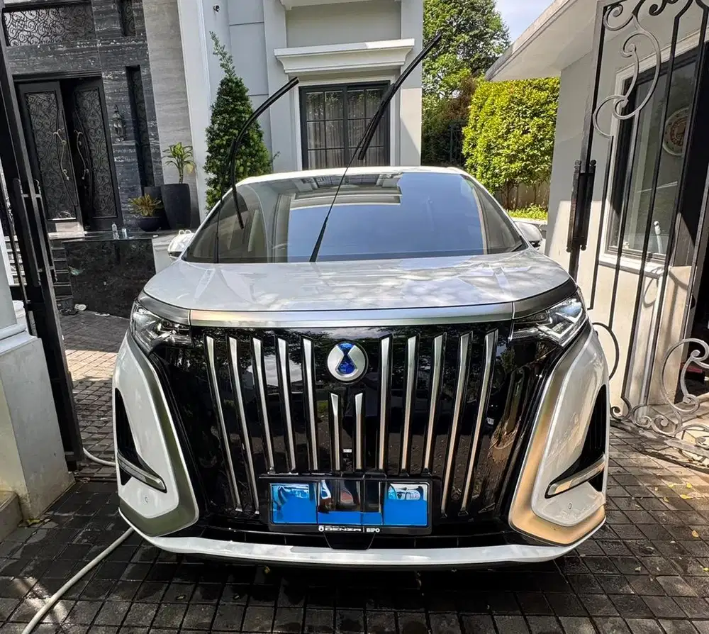 Denza 2025 tangan pertama