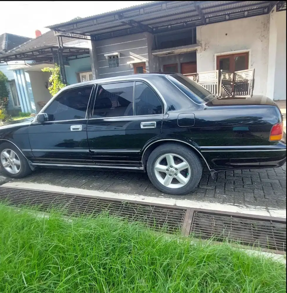 Toyota Crown 1993 Bensin
