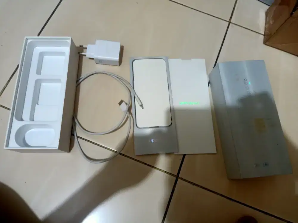 OPPO RENO 2F FULLSET DAPET DOMPET BARU