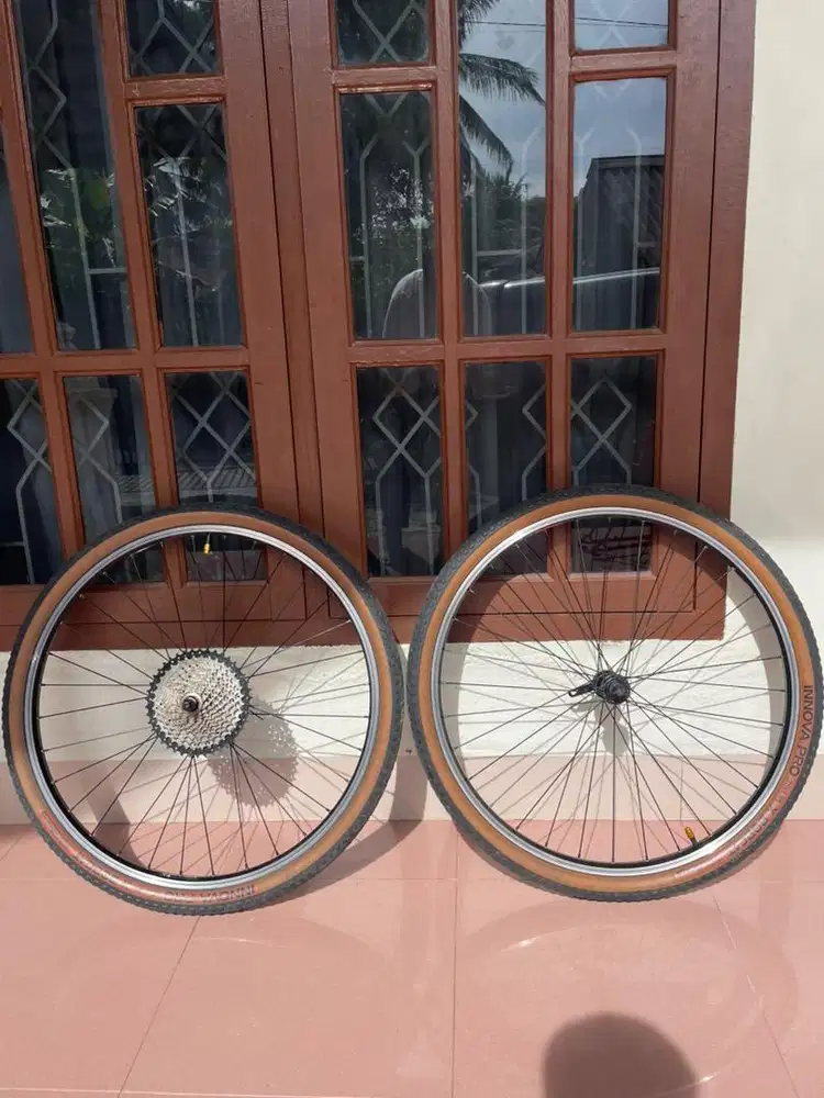 Ban sepeda 26 innova pro x bobcat tanwall kevlar