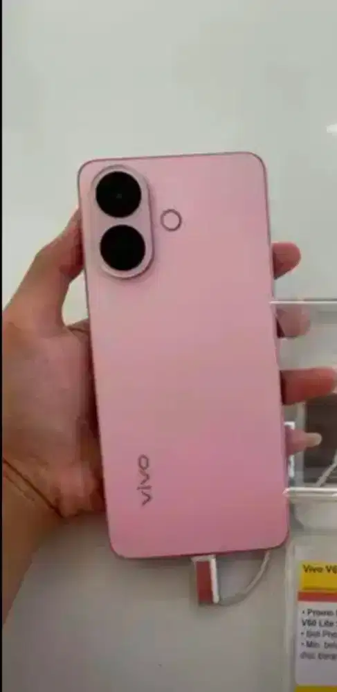 V60 lite ram 8+8/256