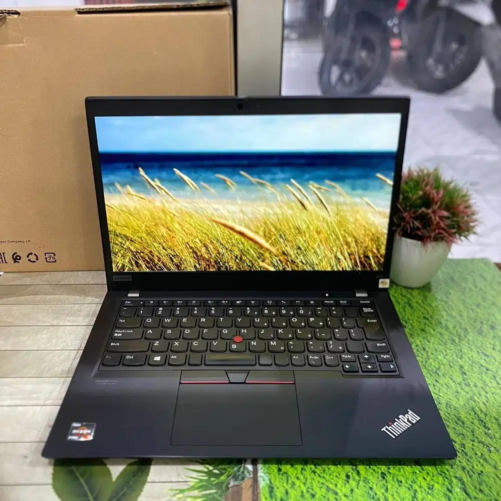 Lenovo Thinkpad X13 Ryzen 5 pro 4650U 32GB 256GB 13,3FHD Windows 11
