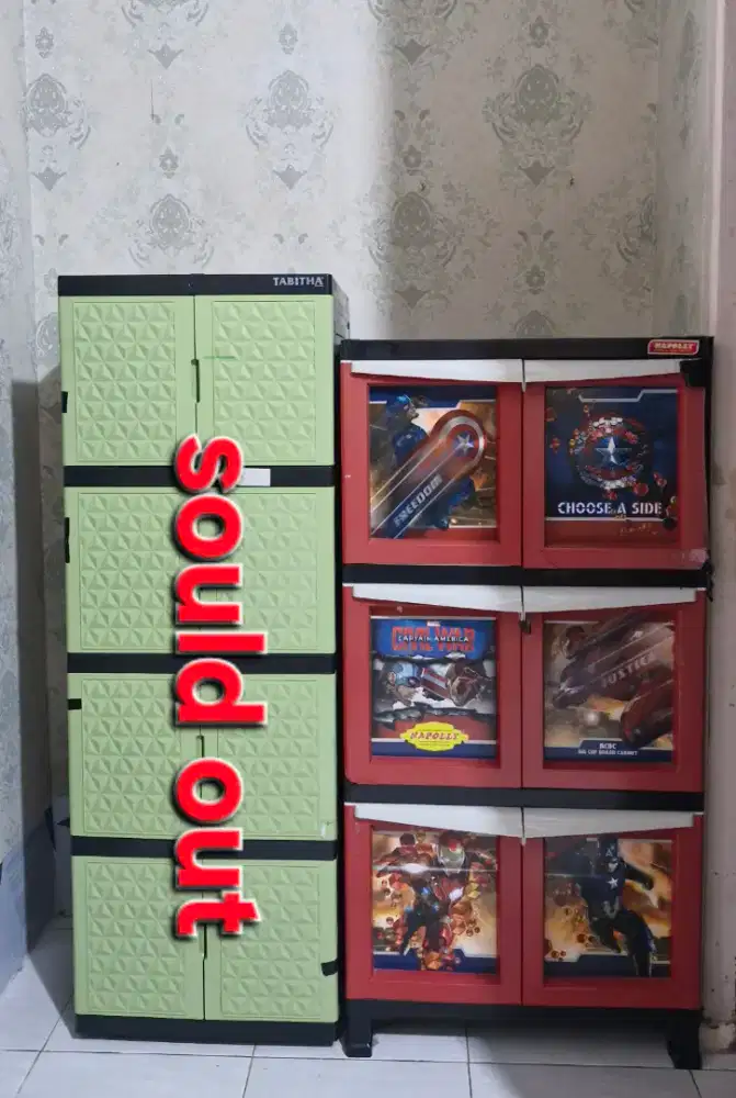 Lemari plastik merek napolly