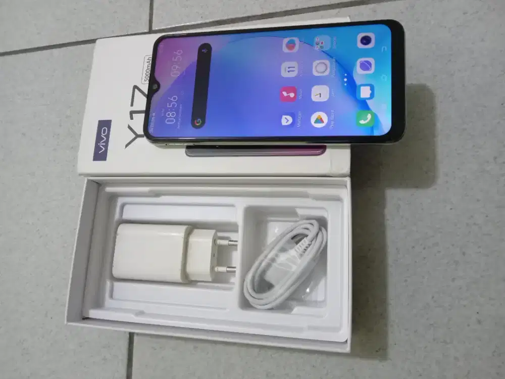 VIVO Y17 Ram 8GB *fulset* biru muda