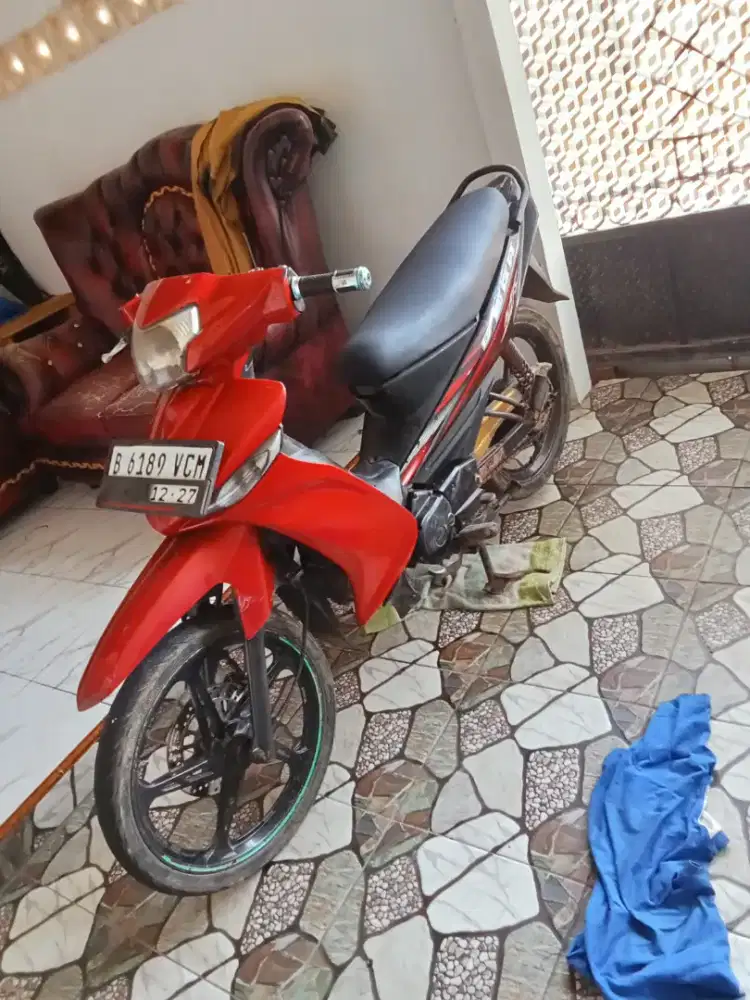 Vega ZR 2012 surat lengkap pajak of