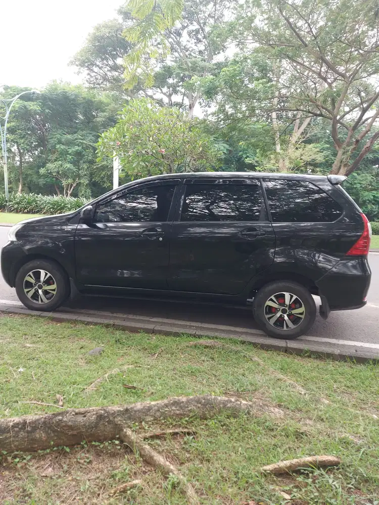 Daihatsu Xenia 2016 Bensin