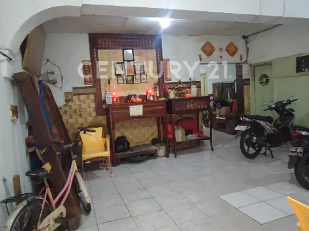 Kos 30 Kamar Di Dekat Glodok Dan Pusat Kuliner Kota Tua