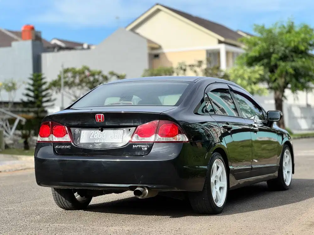Civic Fd 1.8 At 2011 hitam