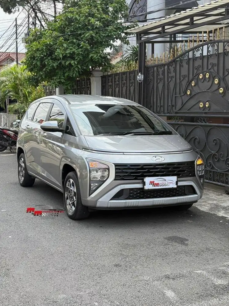 Hyundai Stargazer Prime 1.5 AT 2023 Abu Abu