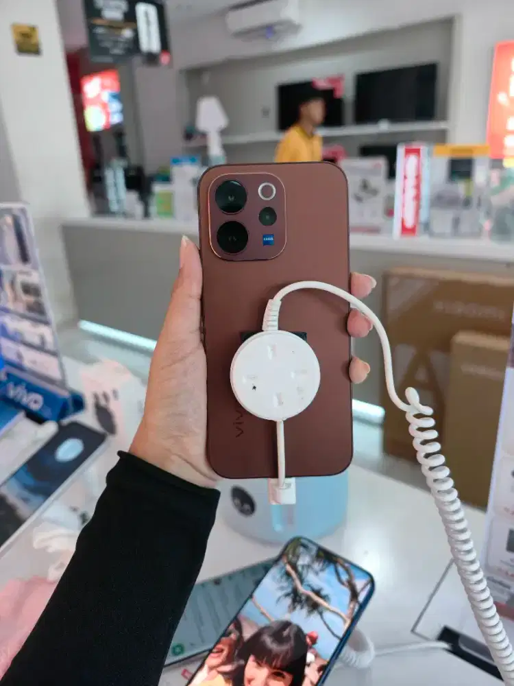 TERBARU VIVO V70 BISA CICILAN DAN CASHBACK TUKAR TAMBAH