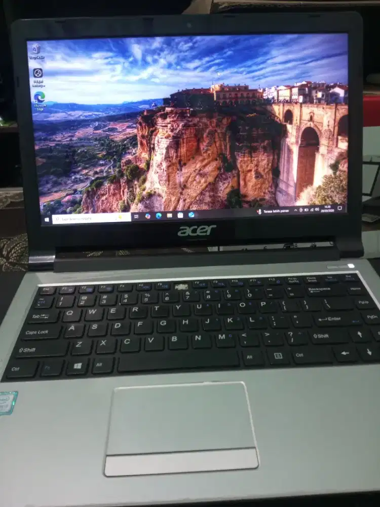 LAPTOP ACER Z476