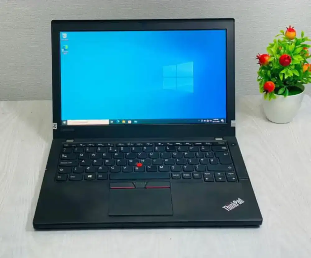 Laptop Bisnis Tangguh! Lenovo X260 Core i5 Siap Kerja Cepat