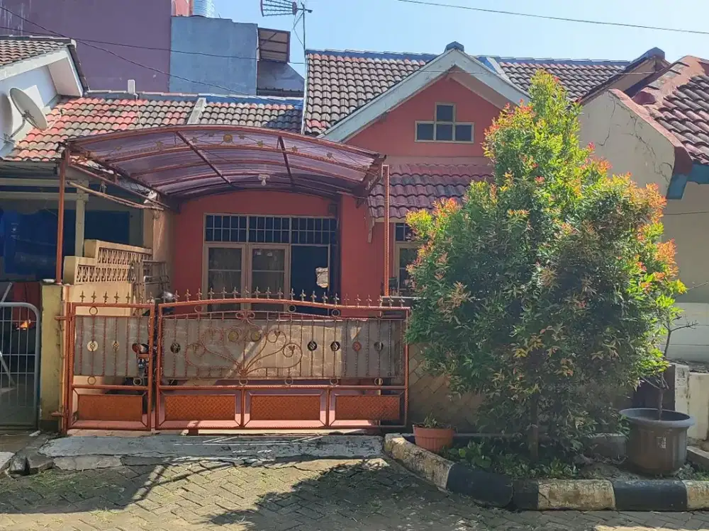 DIJUAL MURAH RUMAH BAGUS SIAP HUNI DALAM KOMPLEK di PEKAYON KOTA BEKASI