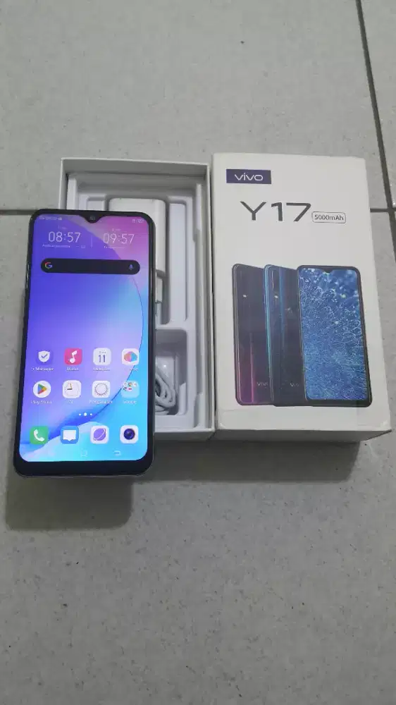 VIVO Y17 Ram 8GB +fulset+ warna biru muda