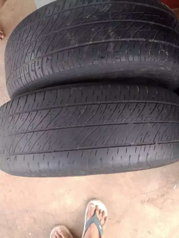 Jual Murah Ban Mobil Ban Copotan Msh Bgs Msh Ada Kmbngya Gak Botak