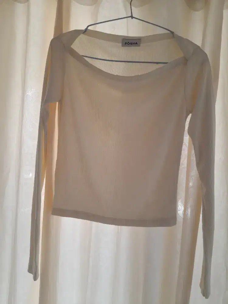 Atasan lengan panjang brand Posha