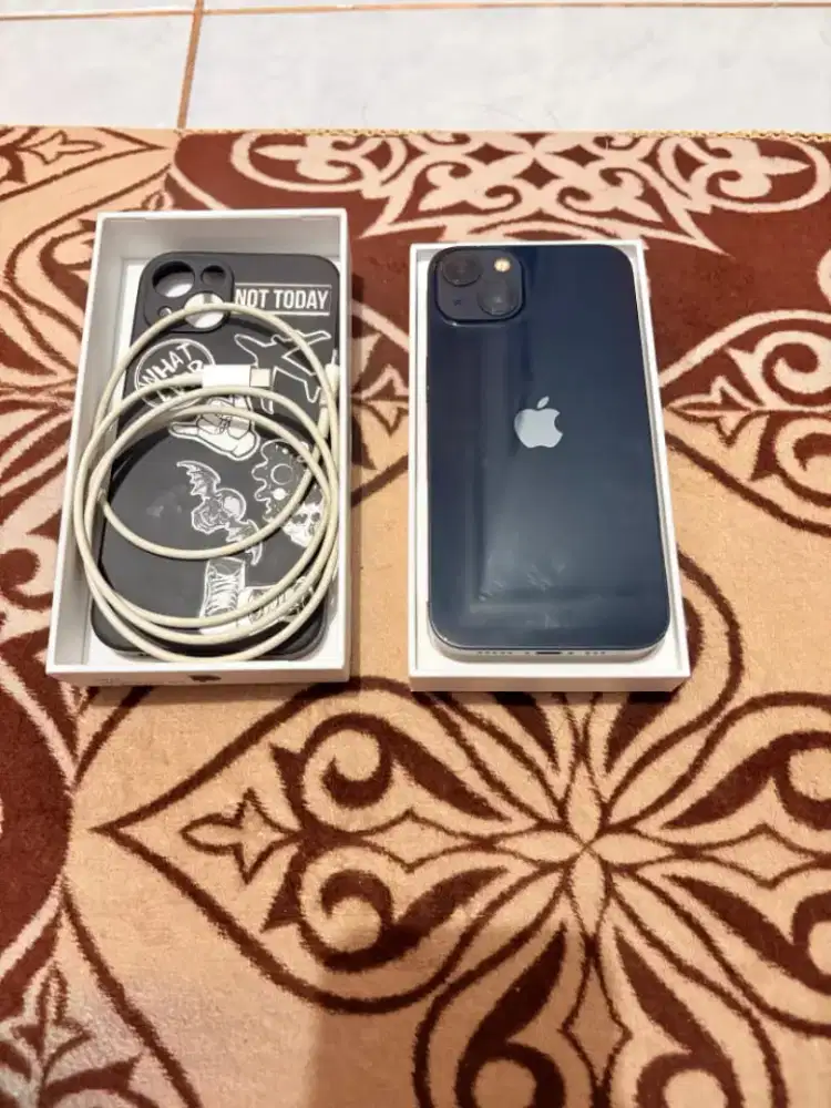 iPhone 13 128 ibox