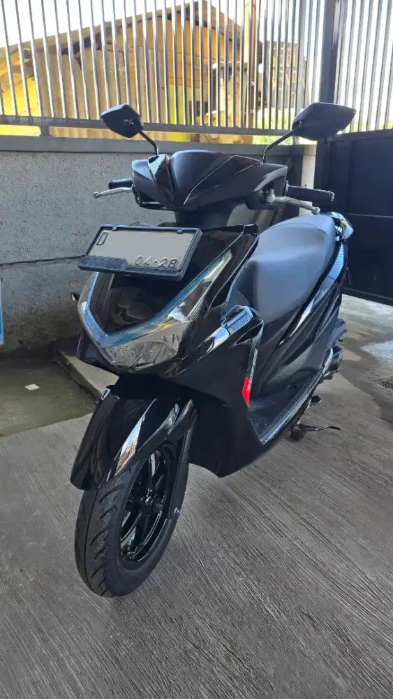 Yamaha Freego 125cc Tahun 2023 Hitam