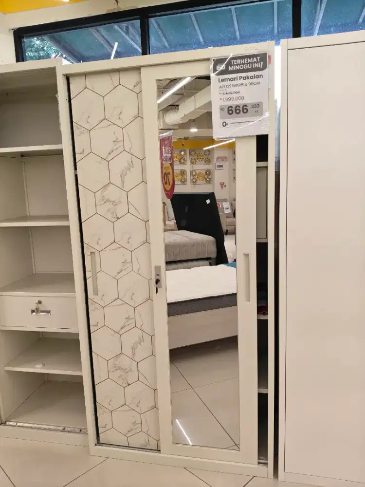 Obral murah lemari minimalis