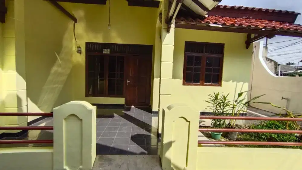 Di kontrakan rumah sehat, 2 kamar tidur, lokasi strategis