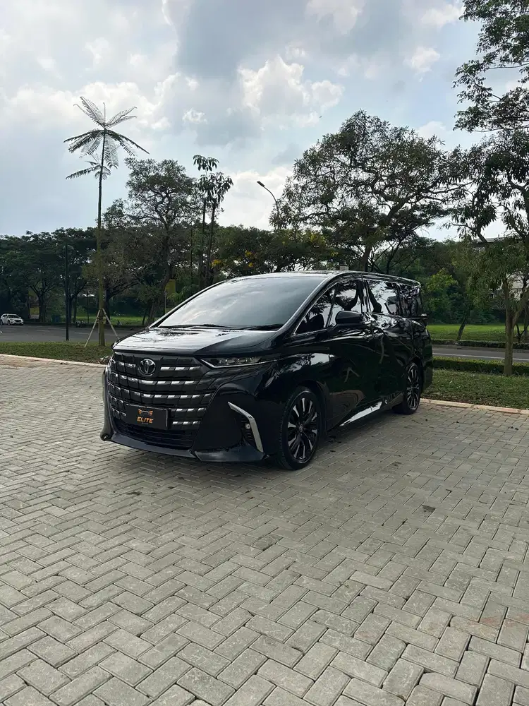 Toyota Alphard 2.5 G CVT 2024